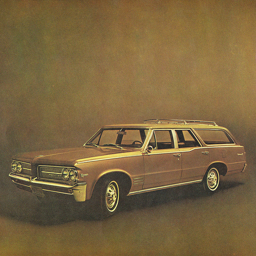 Pontiac Tempest Custom safari wagon