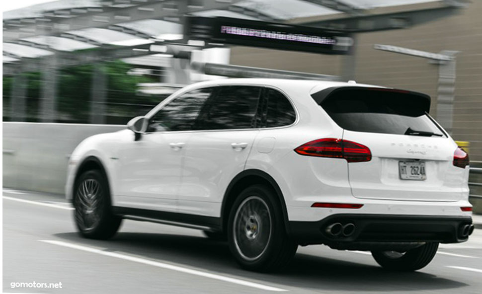 2015 Porsche Cayenne S E-Hybrid