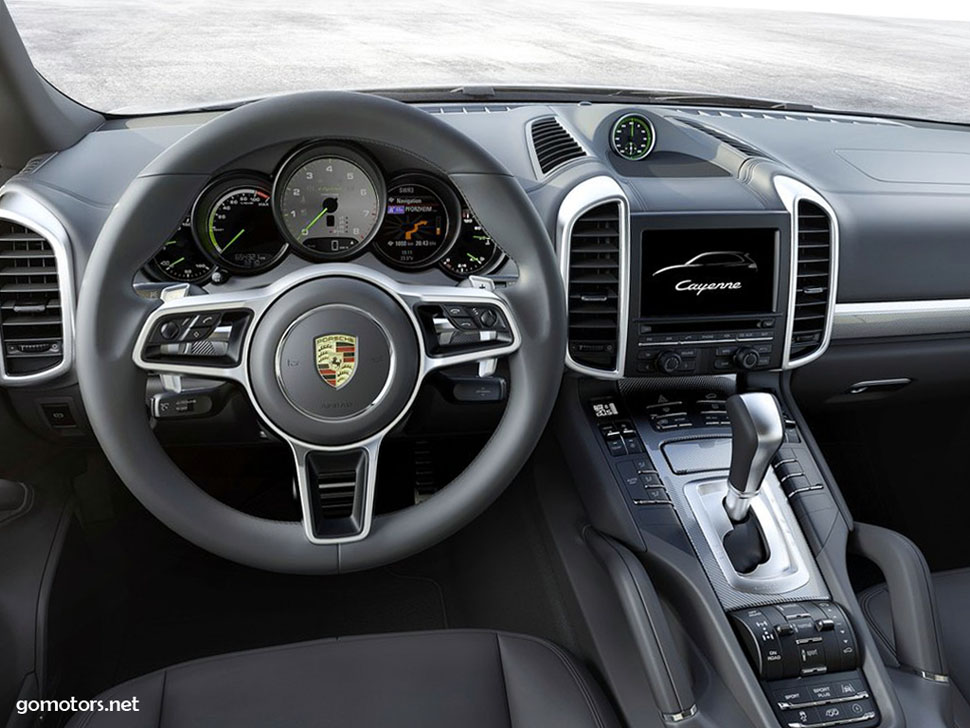 Porsche Cayenne - 2015