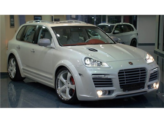 Porsche Cayenne Magnum Techart