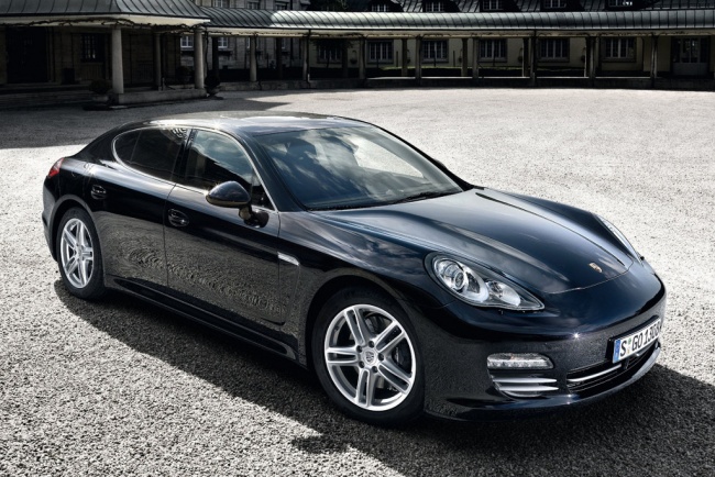 Porsche Panamera 4