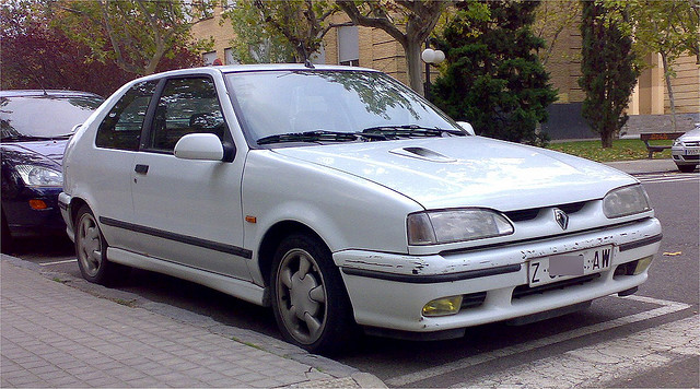 Renault 19 16V