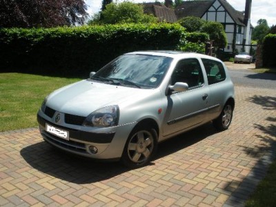 Renault Clio 14 16V