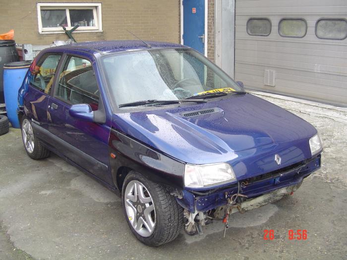 Renault Clio 18 16v