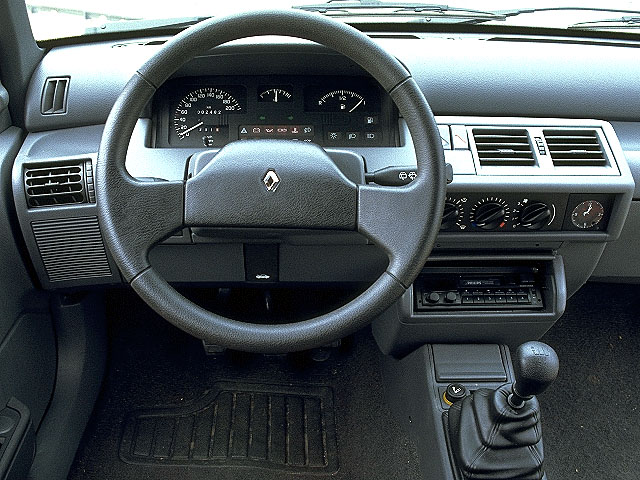 Renault Clio RN