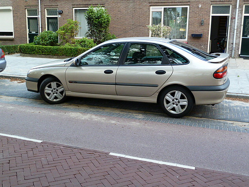 Renault Laguna RXT V6 24V