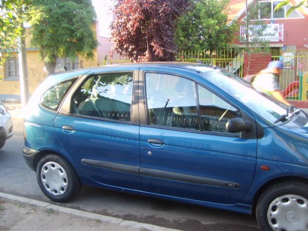 Renault Scenic 16 RN