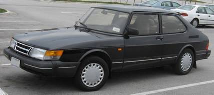Saab 900 GLi