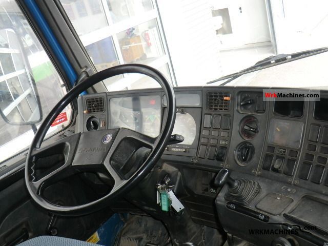 Scania 113M Mixer