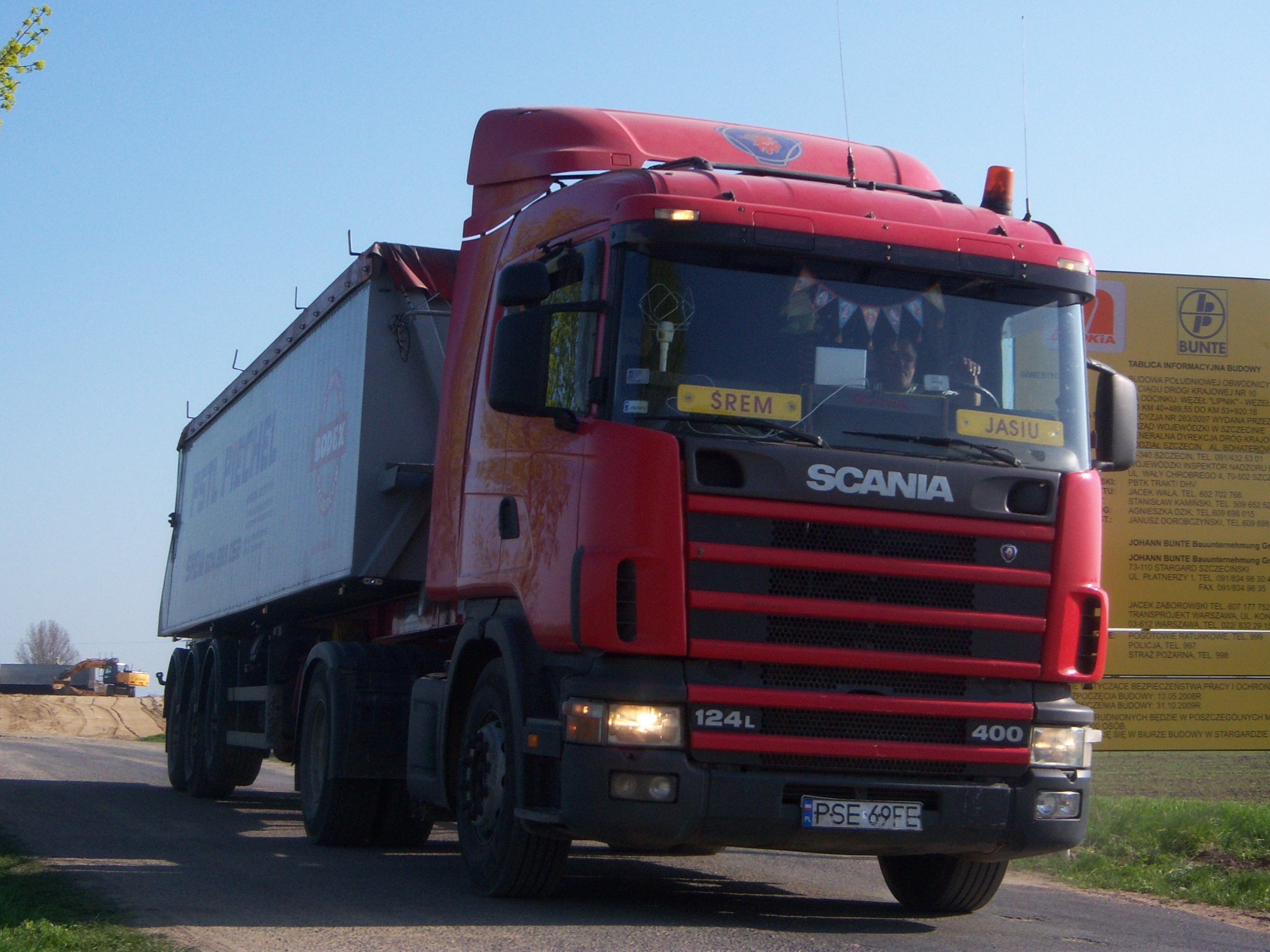 Scania 124L 400
