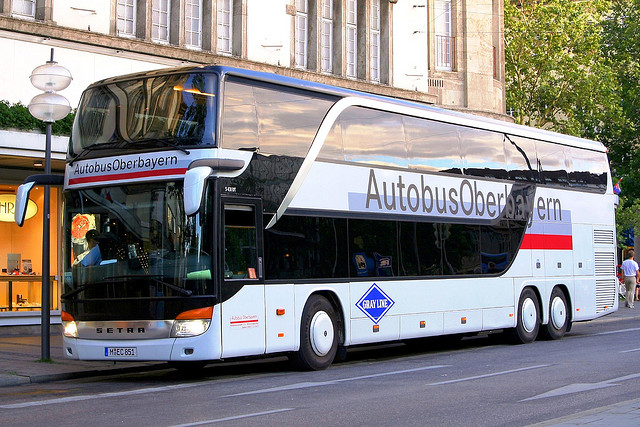 Setra S 431 DT