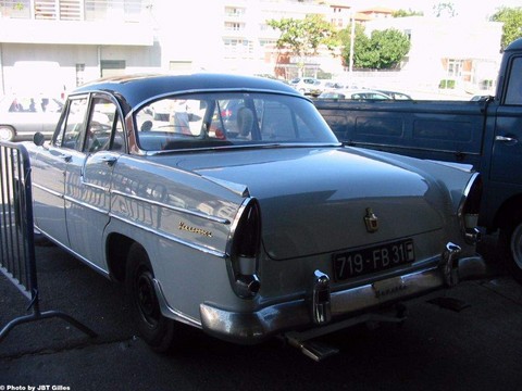 Simca Vedette Versailles