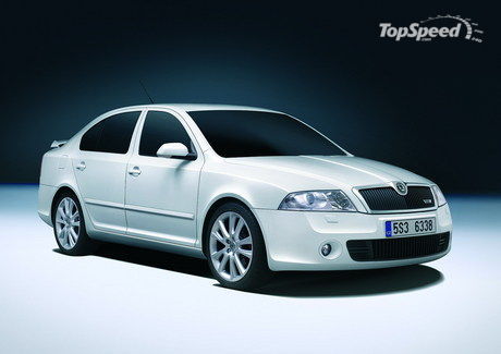 Skoda Octavia combi RS Policie studie