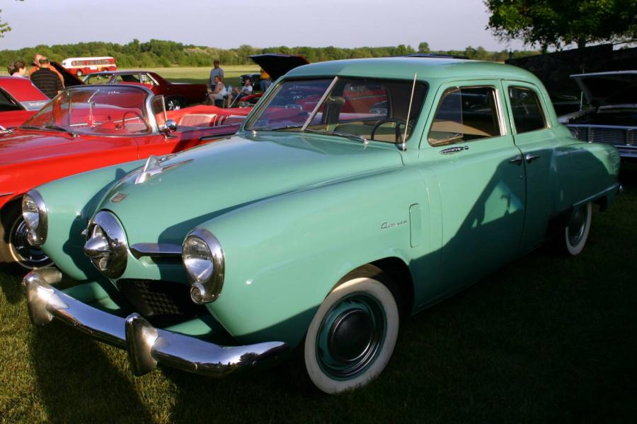 Studebaker Champion 4-dr Sedan