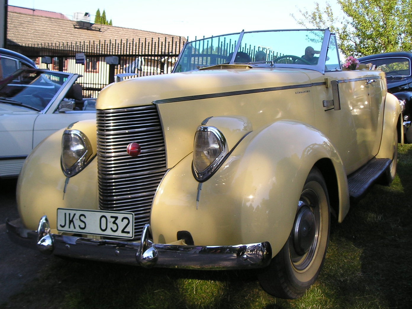 Studebaker Commander tourer