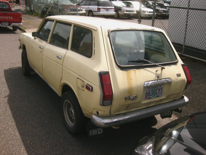 Subaru 1600 4WD Sedan