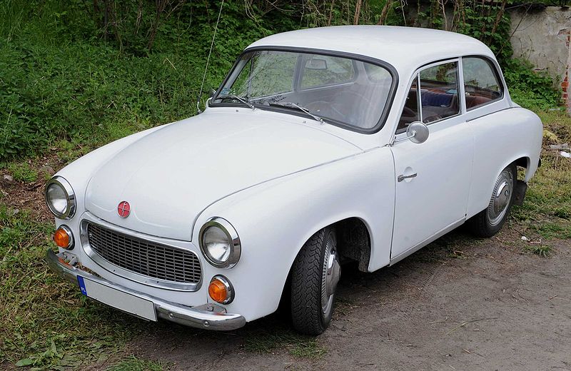 Syrena 104