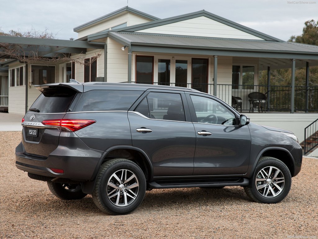 2016 Toyota Fortuner 