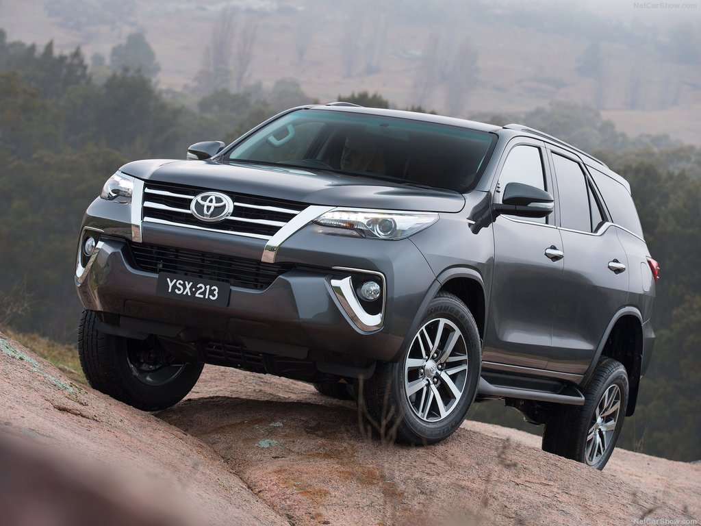 2016 Toyota Fortuner 