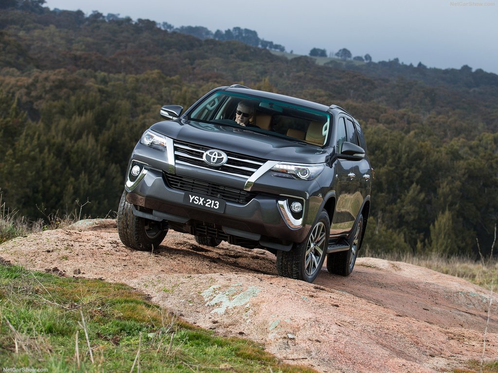 2016 Toyota Fortuner 