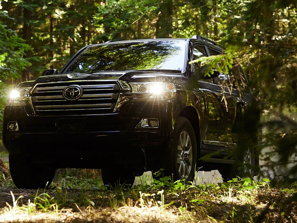 2016 Toyota Land Cruiser