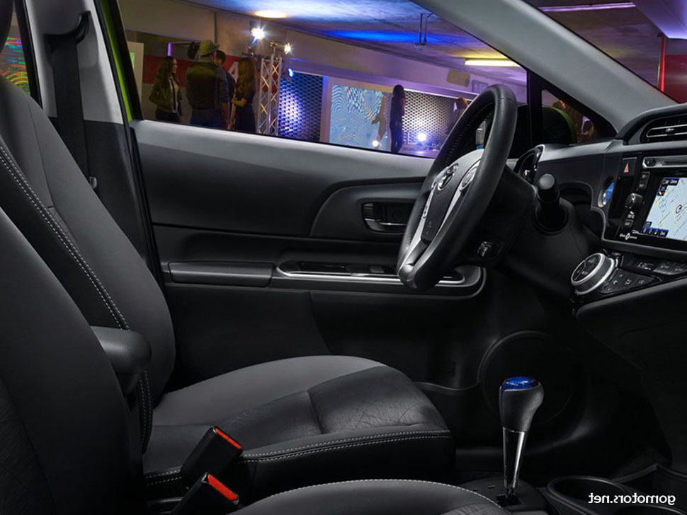 Toyota Prius - 2015