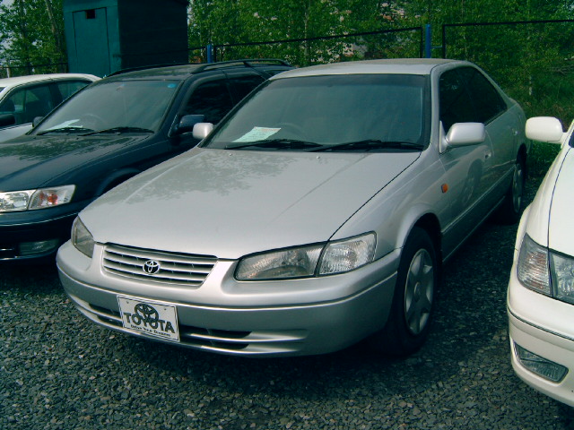 Toyota camry gracia sxv20