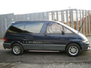 Toyota Estima Emina