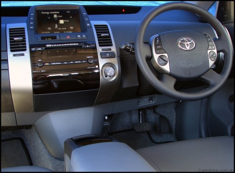 Toyota Prius Hybrid I-Tech