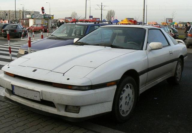 Toyota Supra 30i