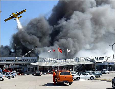 Unknown Airport Fire Truck