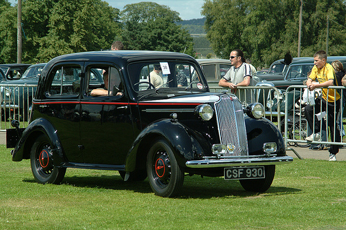 Vauxhall 10 saloon