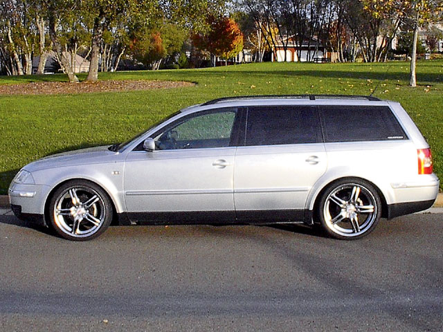 Volkswagen Passat L wagon