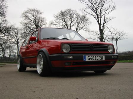 Volkswagen Golf GTi 8V 18