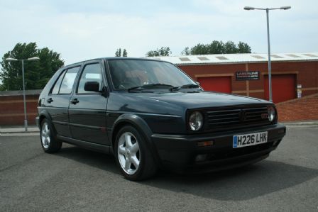 Volkswagen Golf GTi 8V 18