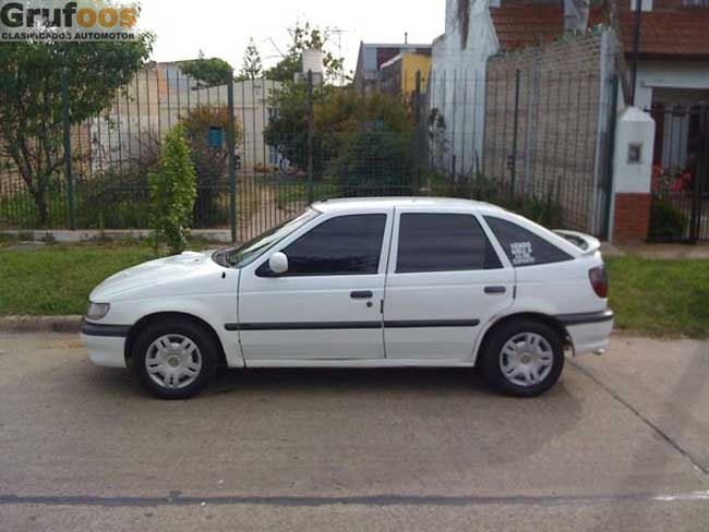 Volkswagen Pointer GLi