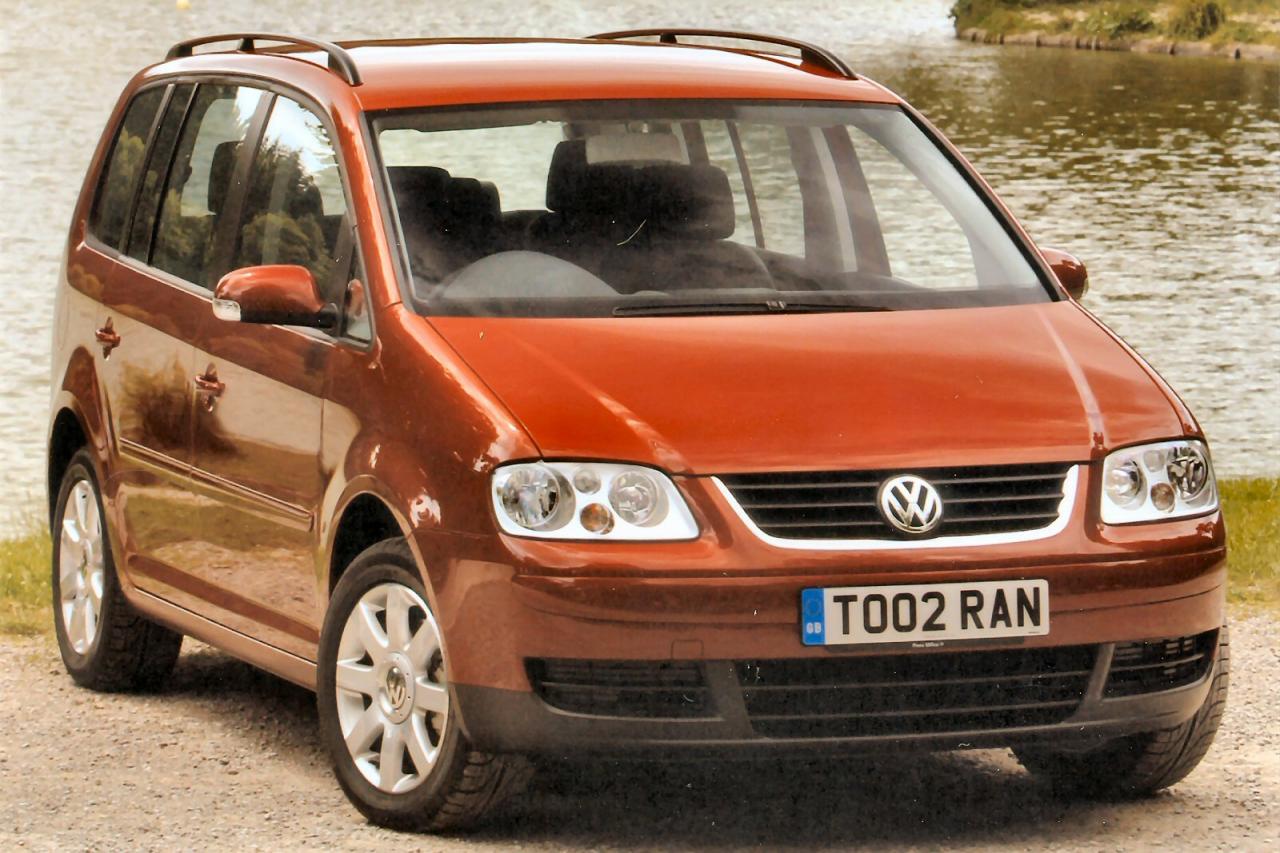 Volkswagen Touran 20 TDi