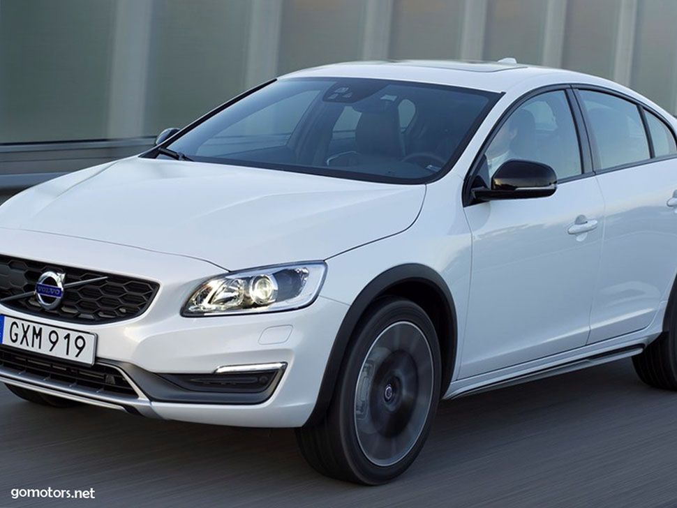 2016 Volvo S60 Cross Country