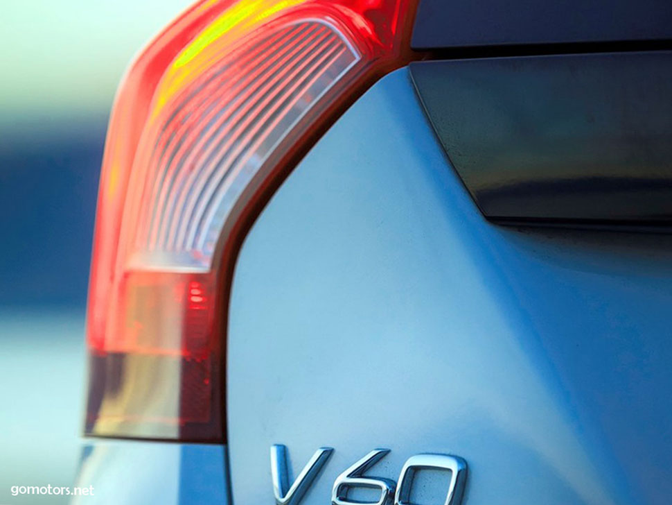 2016 Volvo V60 Cross Country 