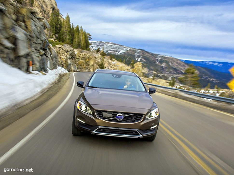 2016 Volvo V60 Cross Country 