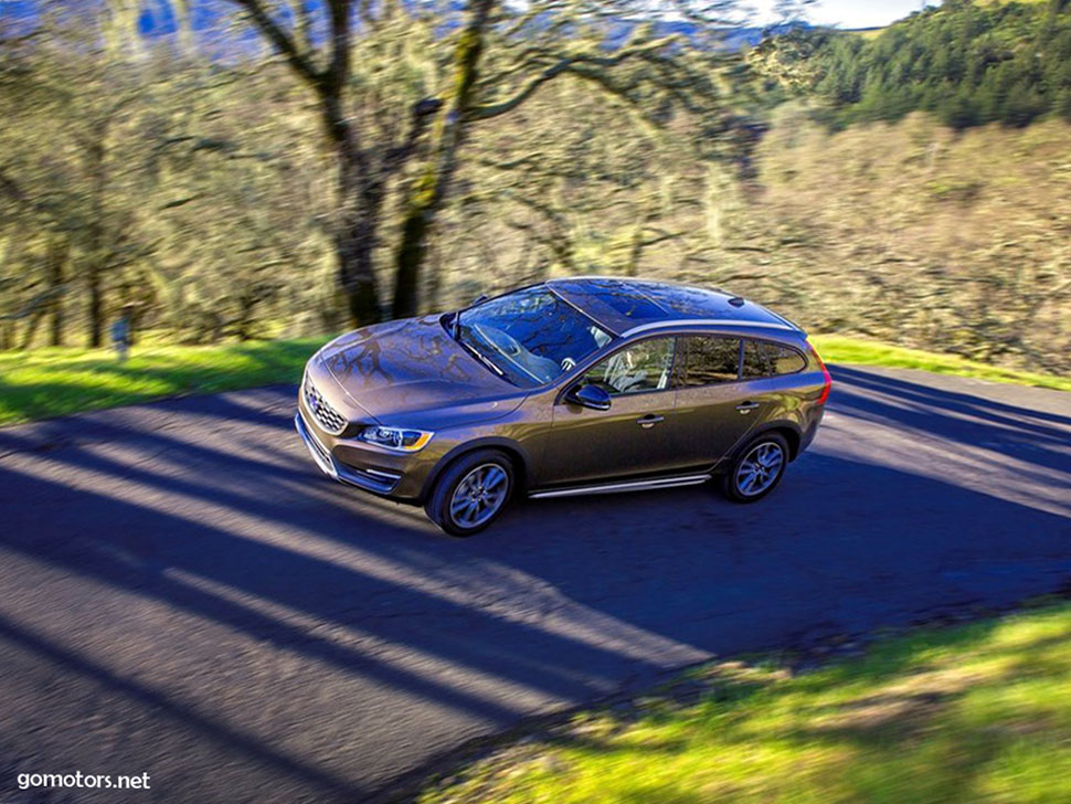 2016 Volvo V60 Cross Country 