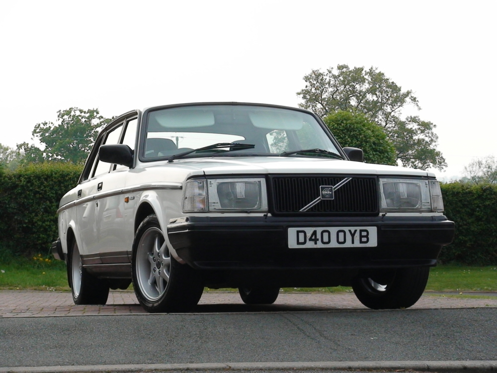 Volvo 240 GLT Estate