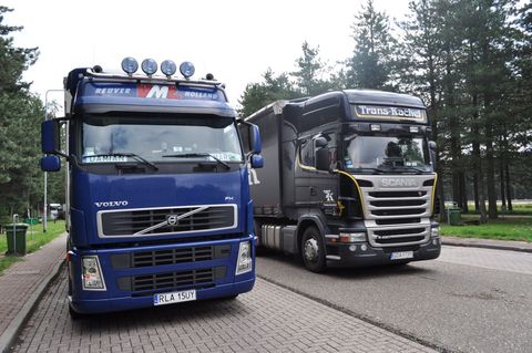 Volvo FH12 440