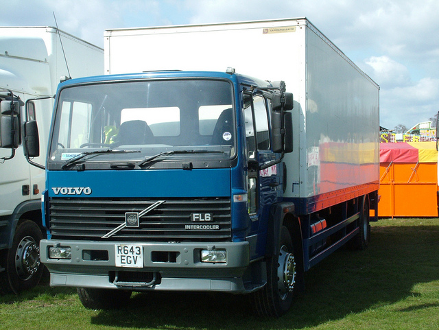 Volvo FL6 Intercooler