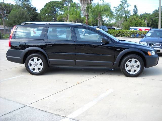 Volvo XC70 Cross Country AWD