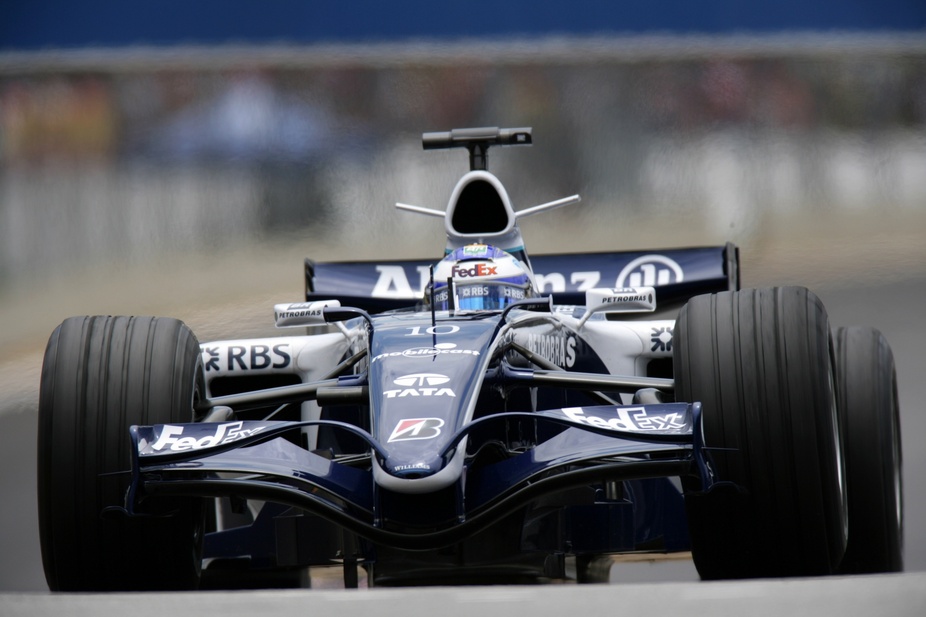 Williams FW28