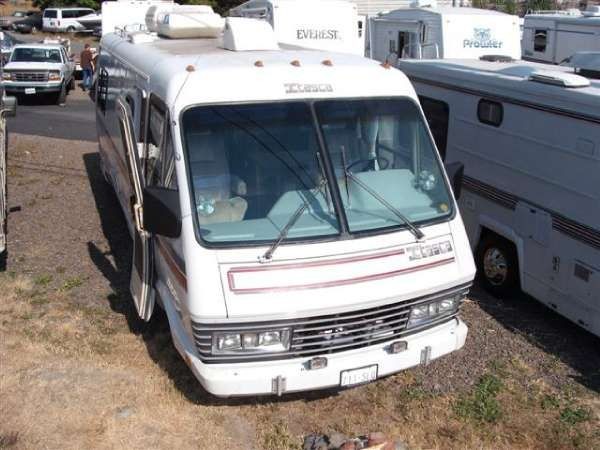 Winnebago Windcruiser